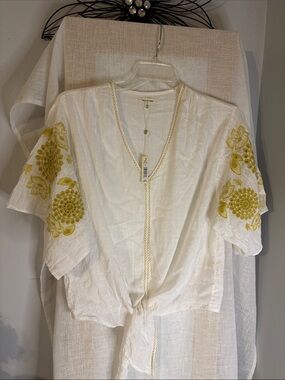Max Studio White Tie-Front Tunic with Yellow Embroidery
